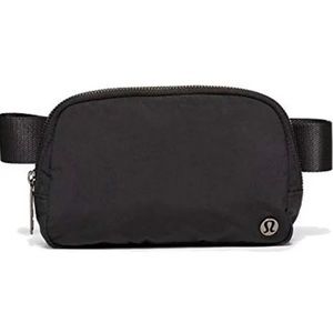 Lululemon Everywhere Belt Bag (Original)